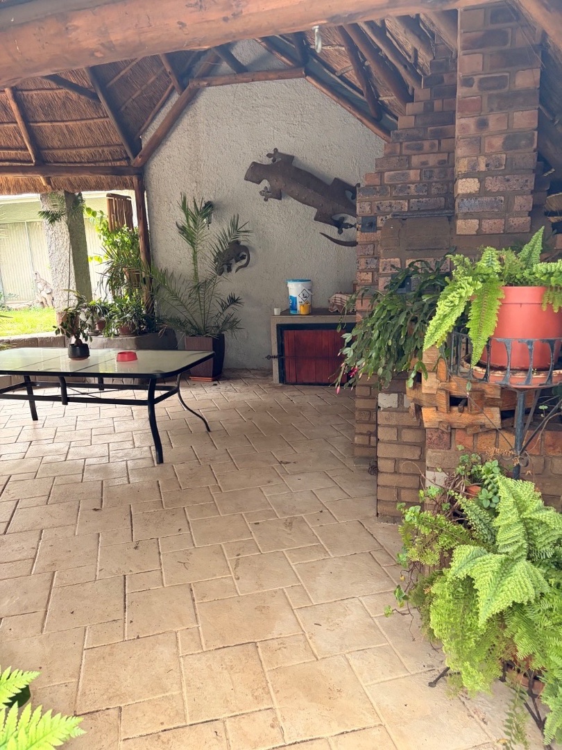 3 Bedroom Property for Sale in Shangrila Gauteng