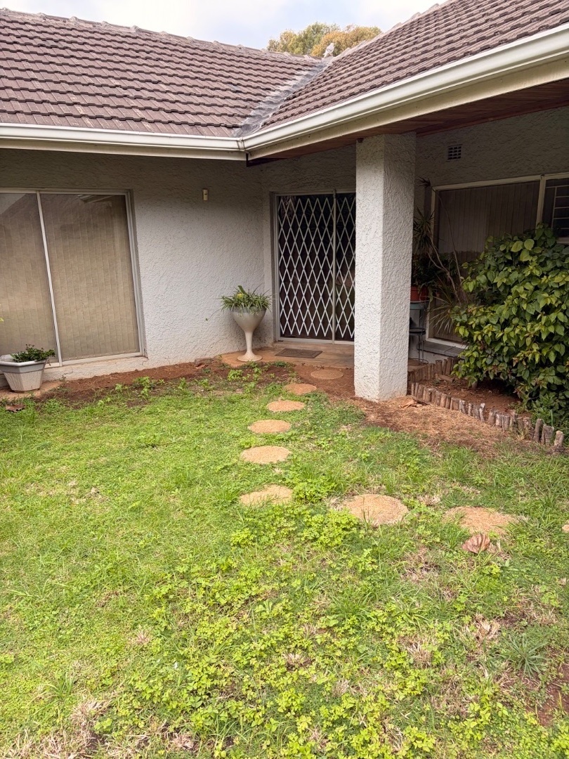 3 Bedroom Property for Sale in Shangrila Gauteng