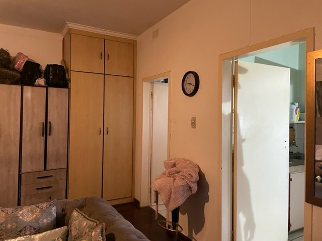 To Let 1 Bedroom Property for Rent in Linmeyer Gauteng