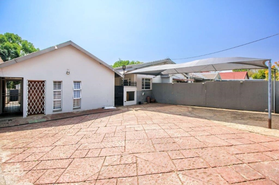 4 Bedroom Property for Sale in Meyerspark Gauteng