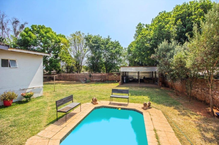 4 Bedroom Property for Sale in Meyerspark Gauteng