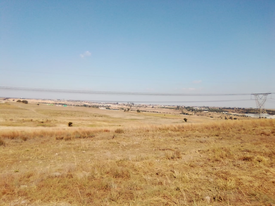 To Let commercial Property for Rent in Laezonia Gauteng