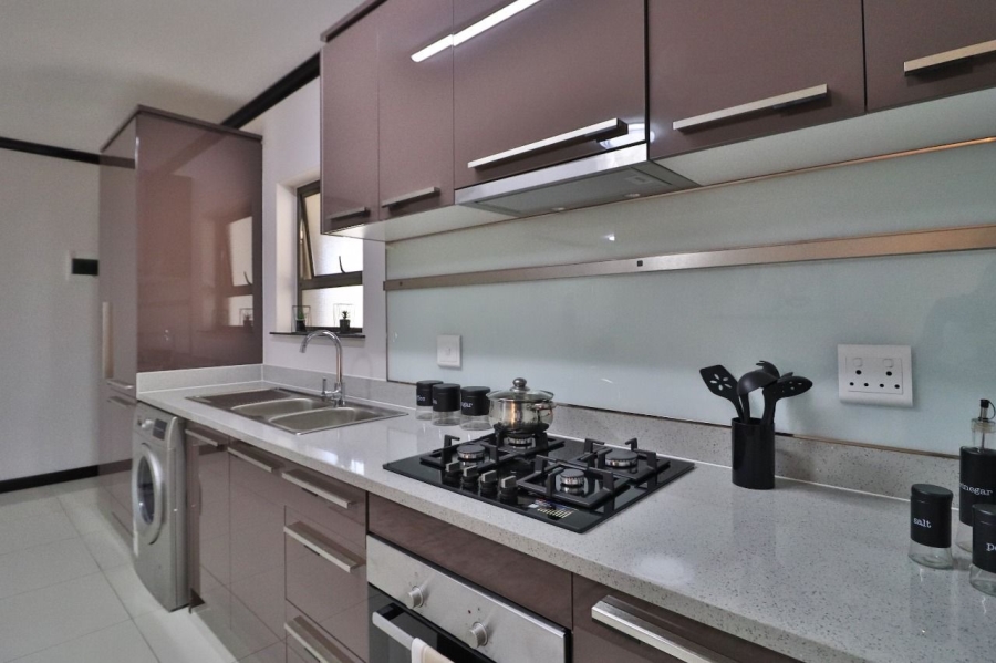 1 Bedroom Property for Sale in Fourways Gauteng