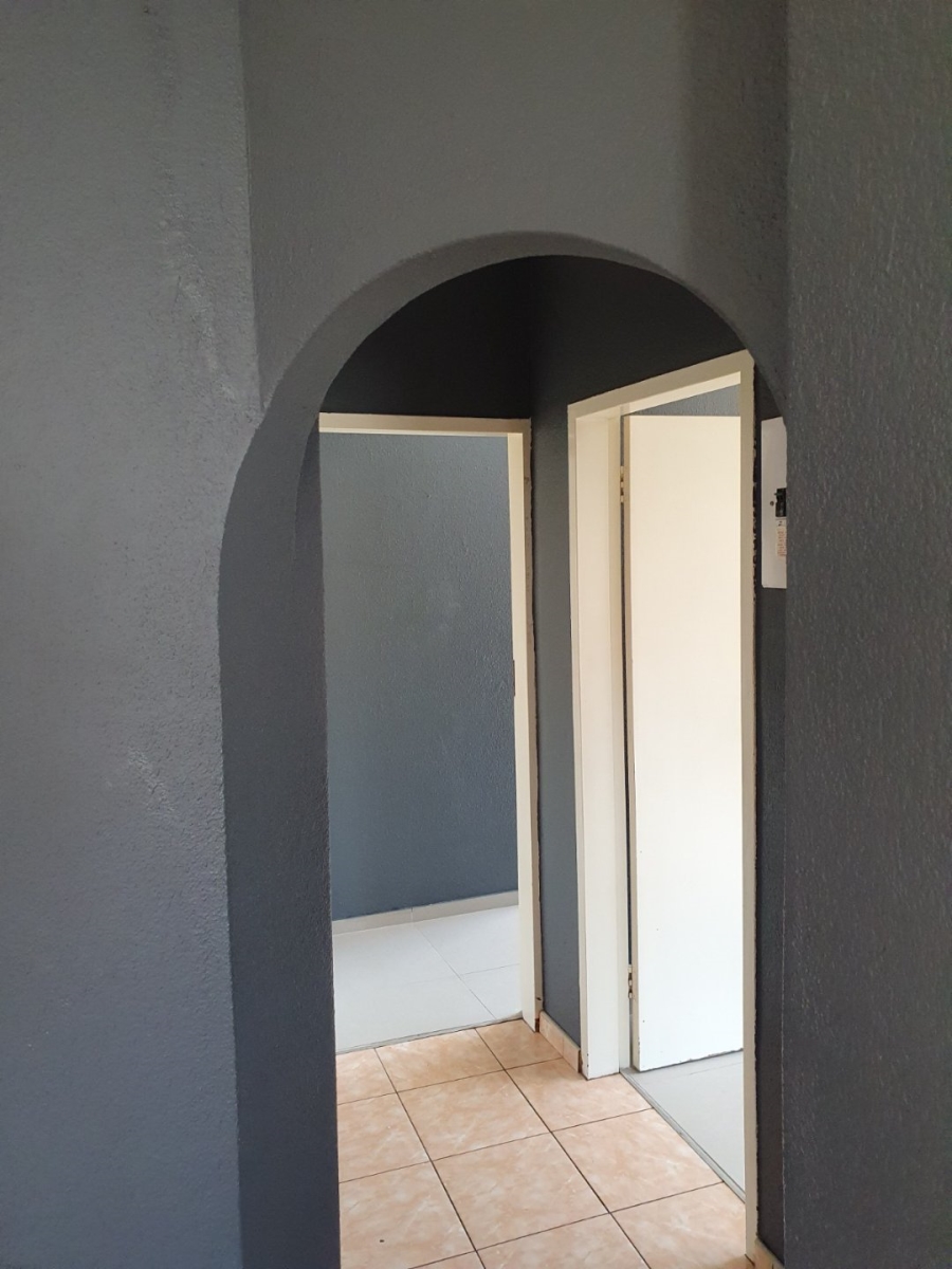 To Let 3 Bedroom Property for Rent in Bruma Gauteng