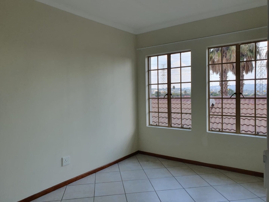 To Let 2 Bedroom Property for Rent in Greenstone Hill Gauteng