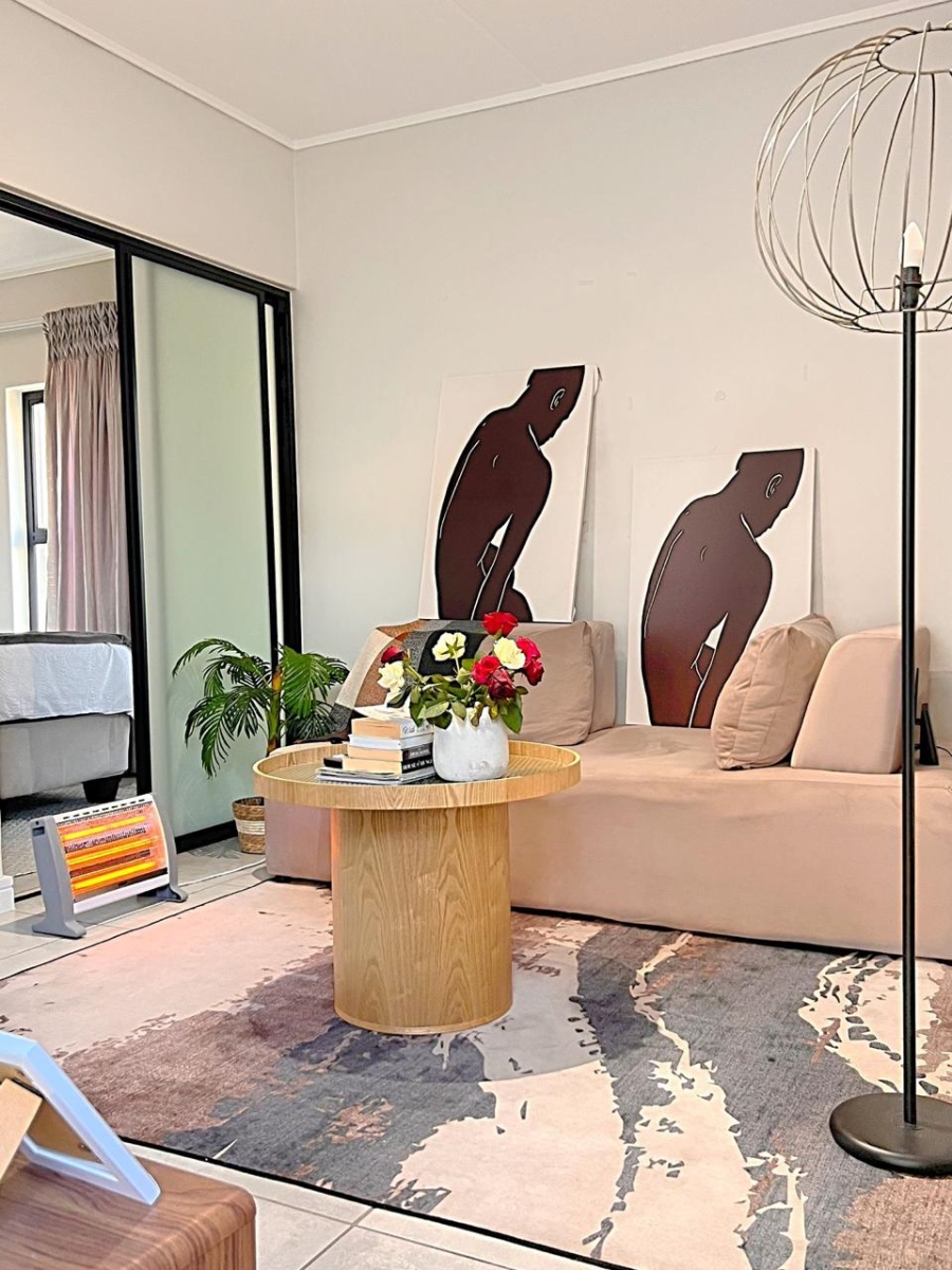 1 Bedroom Property for Sale in Waterfall Gauteng