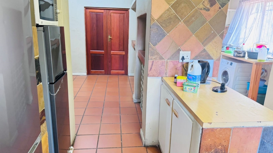 6 Bedroom Property for Sale in Pretoria Gauteng
