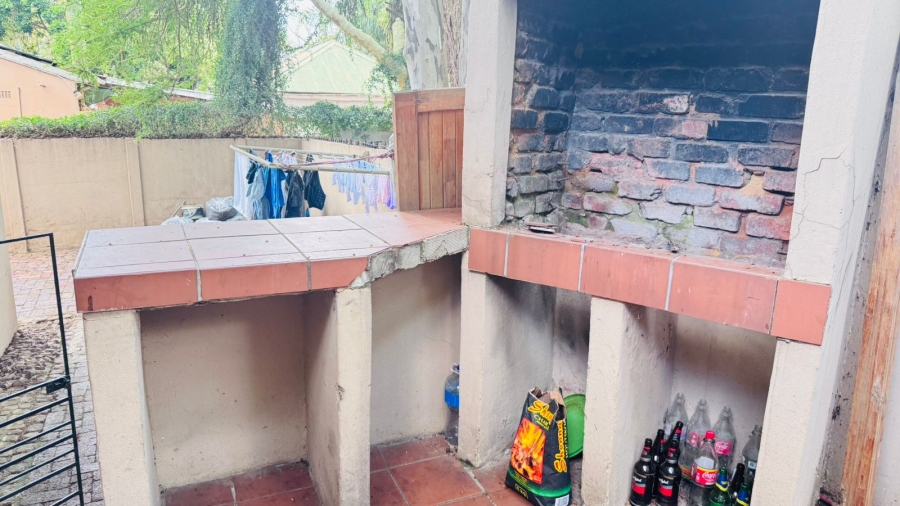 6 Bedroom Property for Sale in Pretoria Gauteng