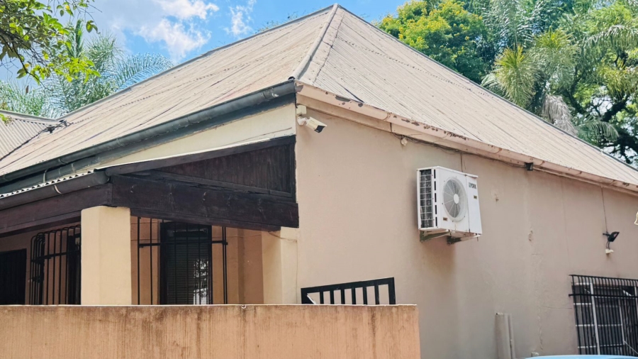 6 Bedroom Property for Sale in Pretoria Gauteng