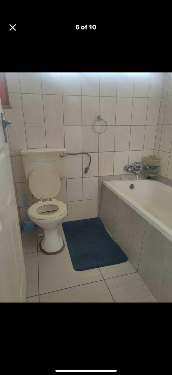 2 Bedroom Property for Sale in Esangweni Gauteng