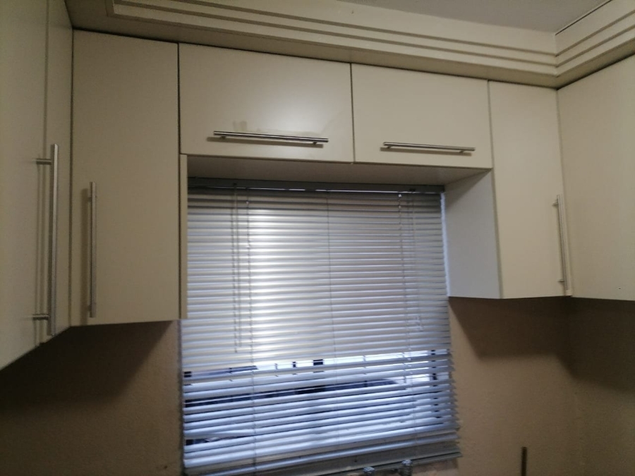 To Let 2 Bedroom Property for Rent in Soshanguve VV Gauteng