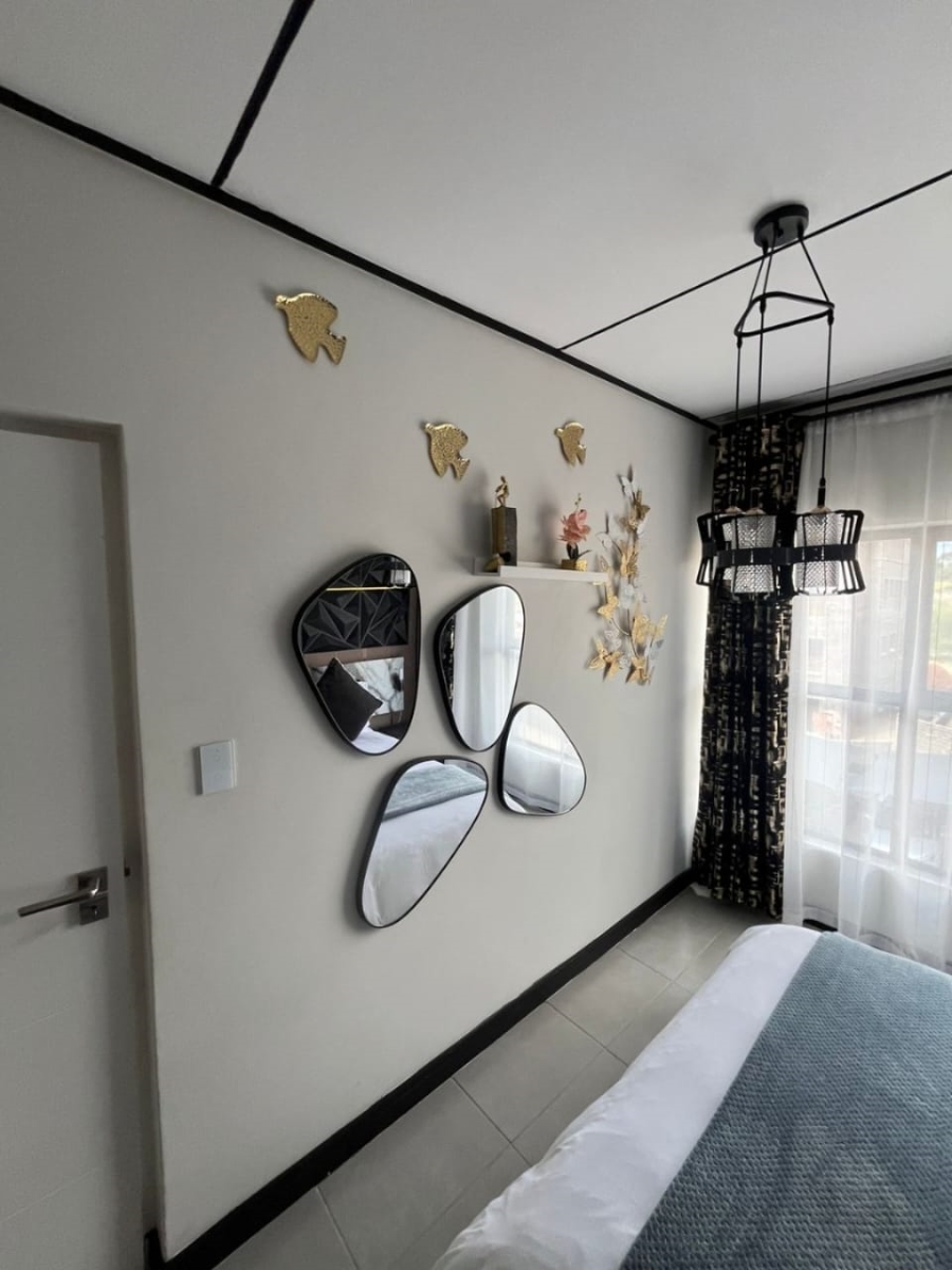 1 Bedroom Property for Sale in Waterfall Gauteng