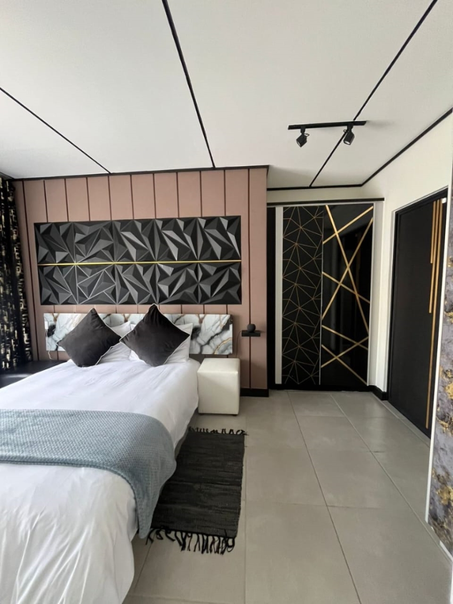 1 Bedroom Property for Sale in Waterfall Gauteng