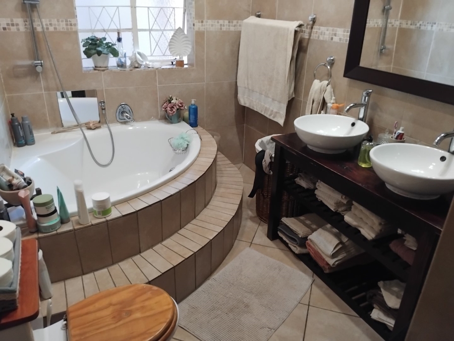 3 Bedroom Property for Sale in Kensington Gauteng