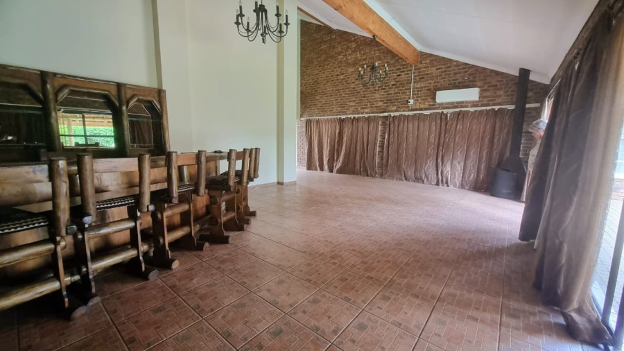 3 Bedroom Property for Sale in Falcon Ridge Gauteng