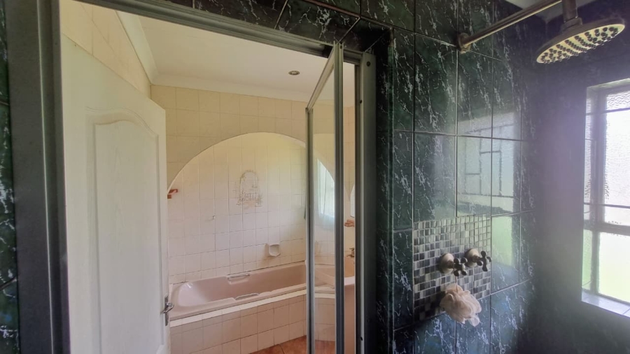 3 Bedroom Property for Sale in Falcon Ridge Gauteng