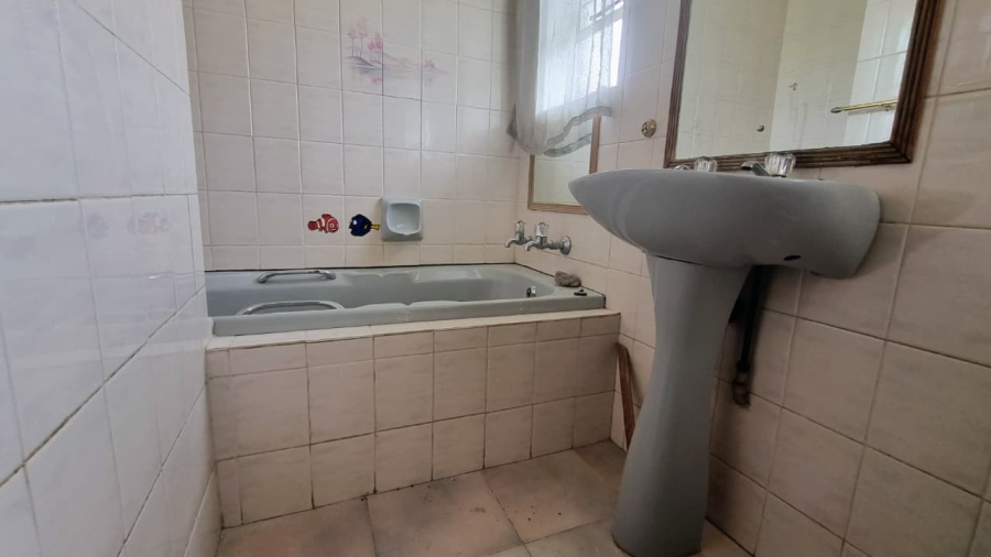 3 Bedroom Property for Sale in Falcon Ridge Gauteng