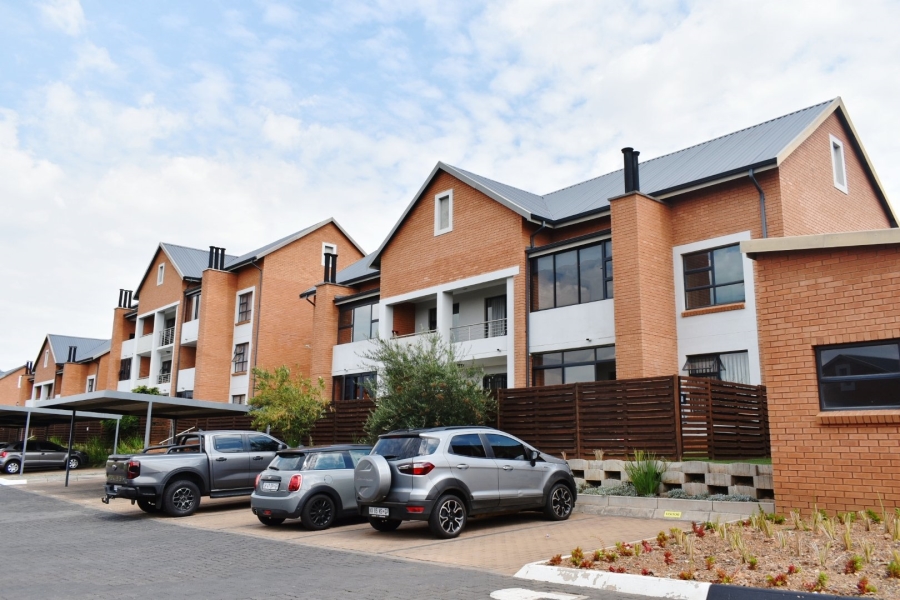 3 Bedroom Property for Sale in Louwlardia Gauteng
