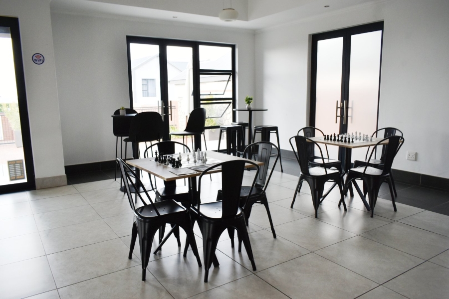 3 Bedroom Property for Sale in Louwlardia Gauteng