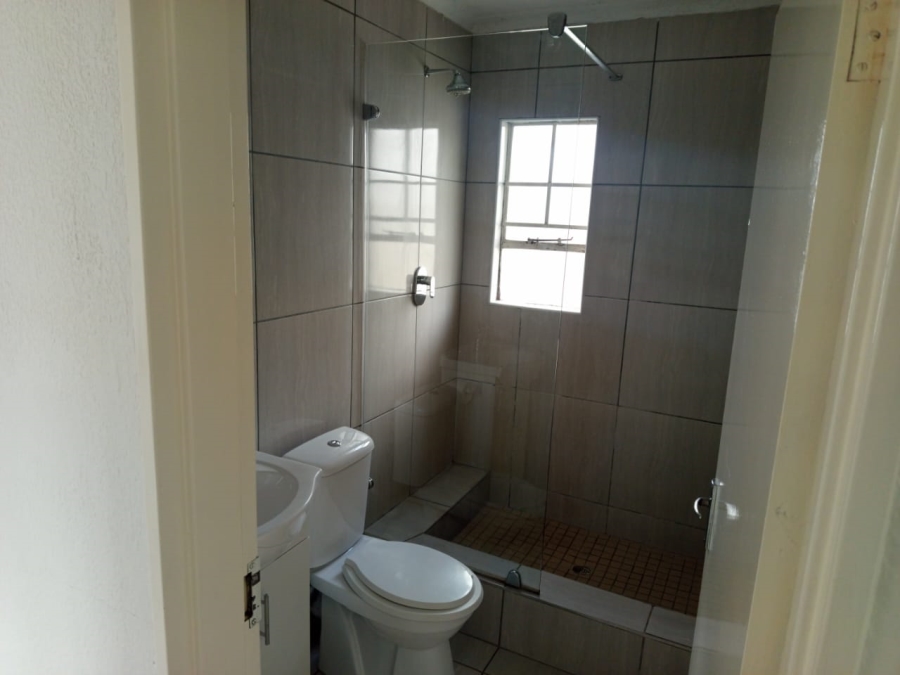 3 Bedroom Property for Sale in Vorna Valley Gauteng