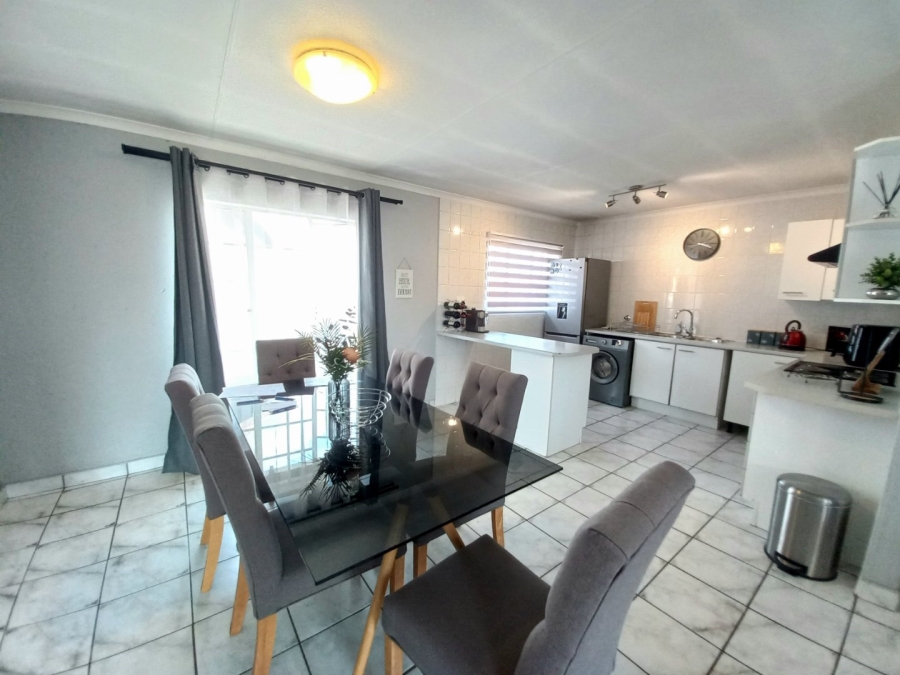 2 Bedroom Property for Sale in Eden Glen Gauteng