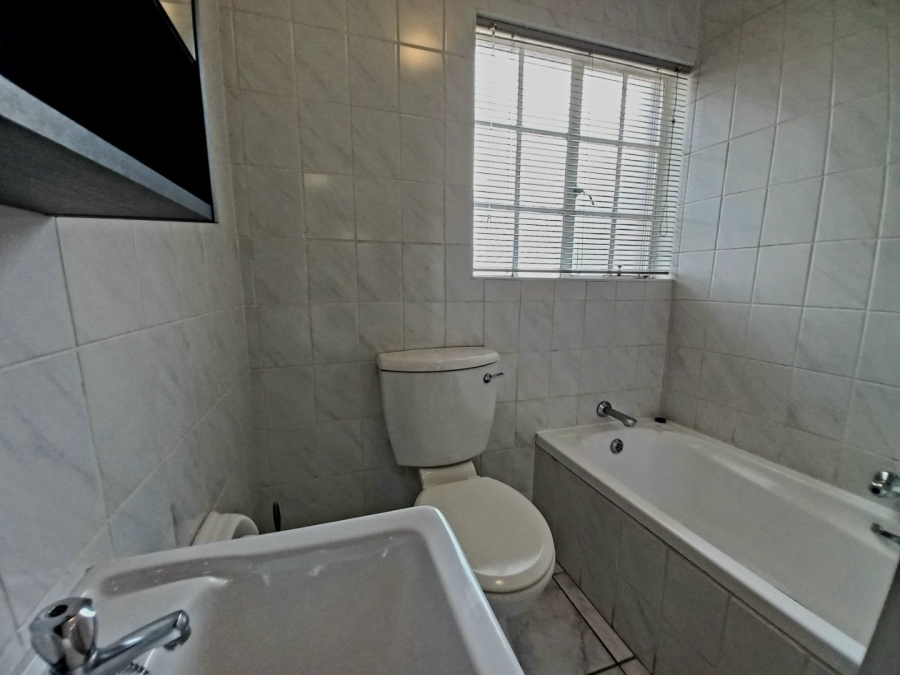 2 Bedroom Property for Sale in Eden Glen Gauteng