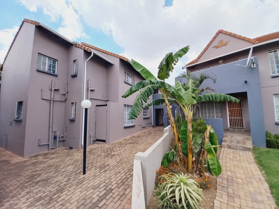 2 Bedroom Property for Sale in Eden Glen Gauteng