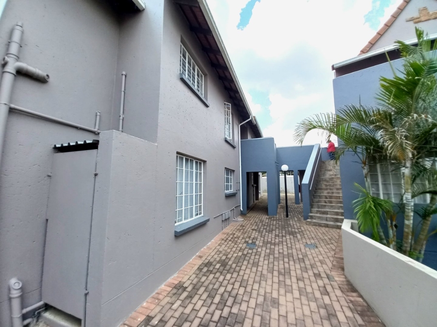 2 Bedroom Property for Sale in Eden Glen Gauteng