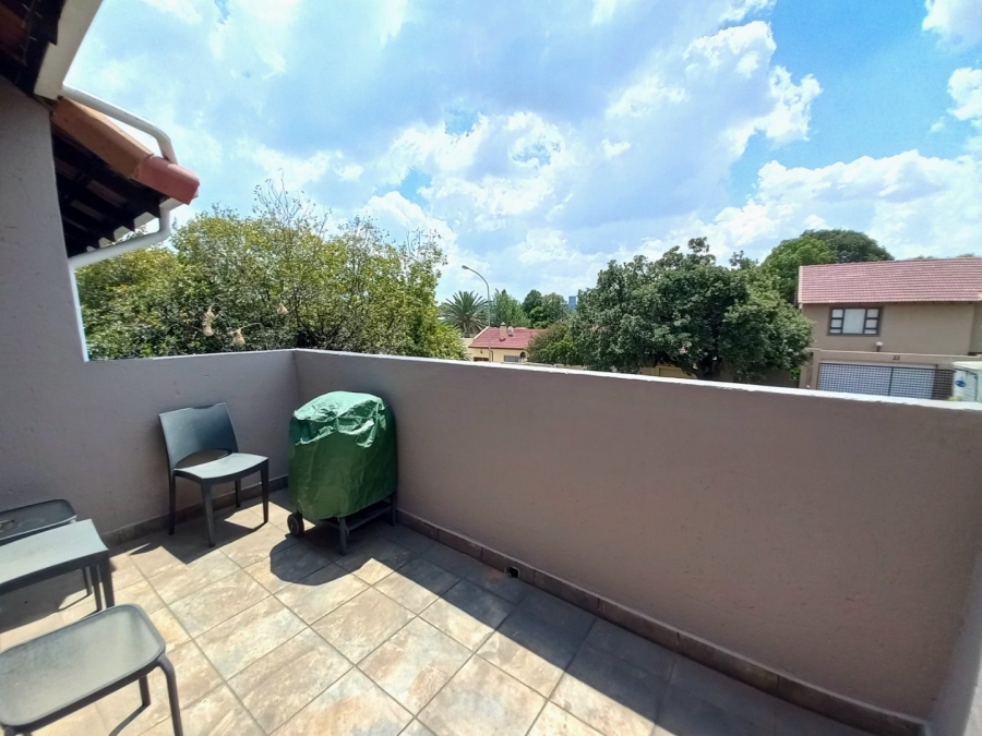 2 Bedroom Property for Sale in Eden Glen Gauteng