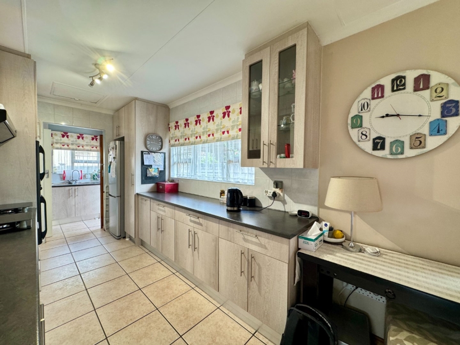 3 Bedroom Property for Sale in Pierre Van Ryneveld Gauteng