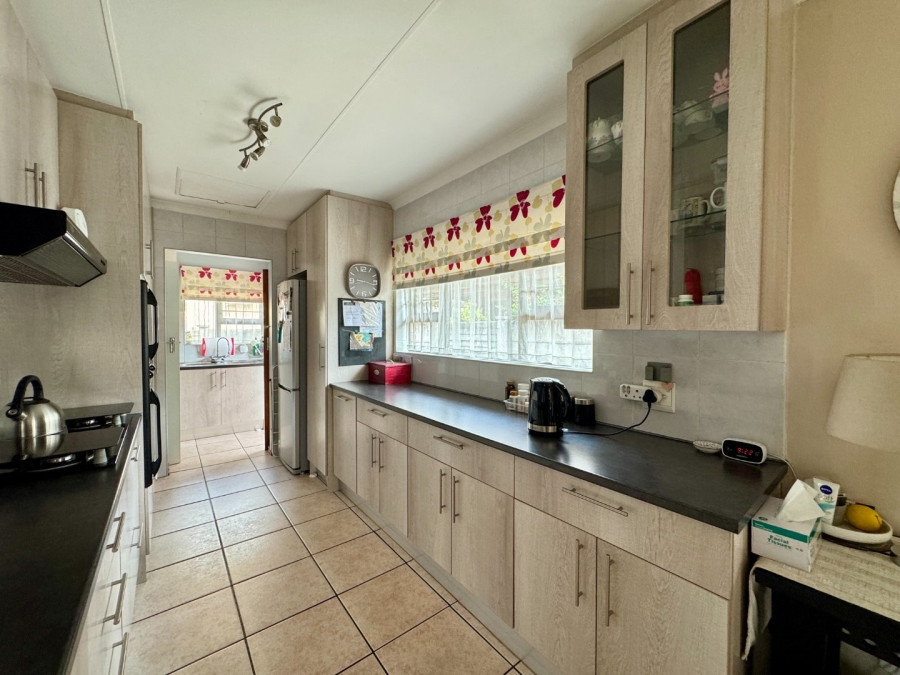 3 Bedroom Property for Sale in Pierre Van Ryneveld Gauteng