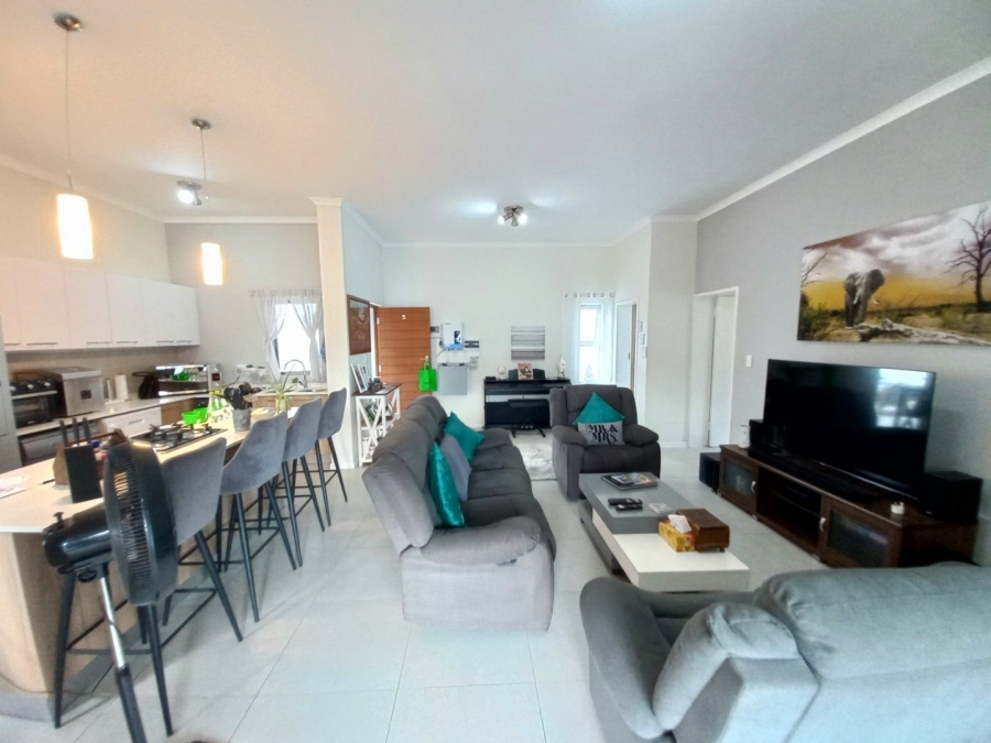 2 Bedroom Property for Sale in Modderfontein Gauteng