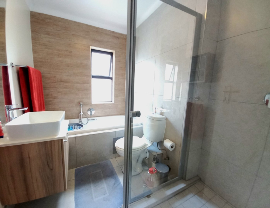 2 Bedroom Property for Sale in Modderfontein Gauteng