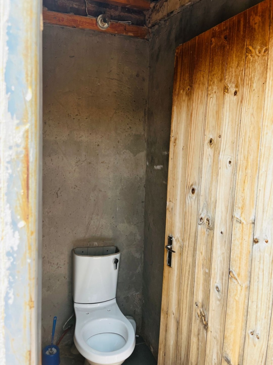 5 Bedroom Property for Sale in Maokeng Gauteng