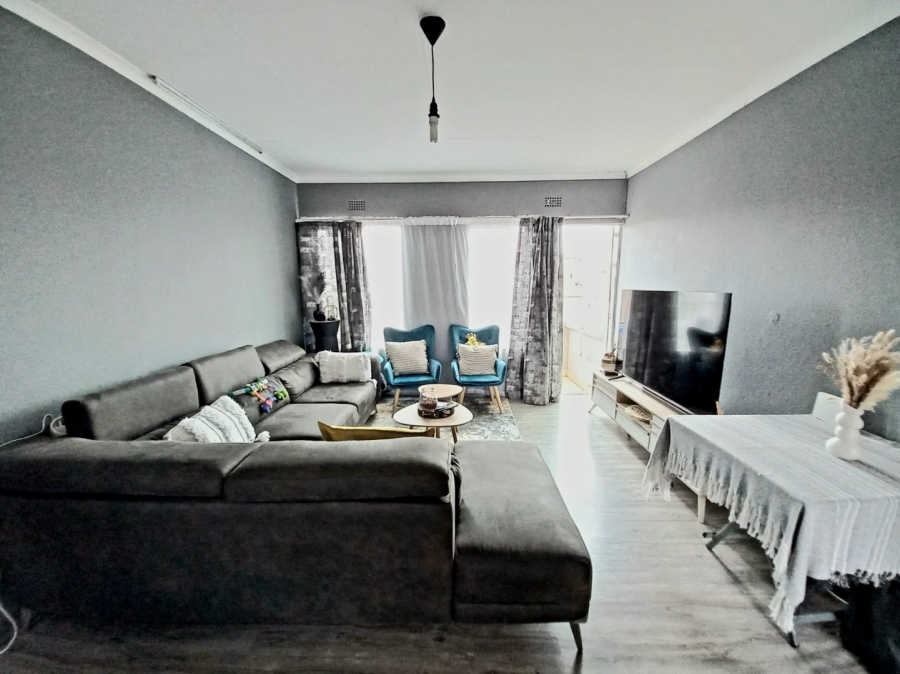 2 Bedroom Property for Sale in Eden Glen Gauteng