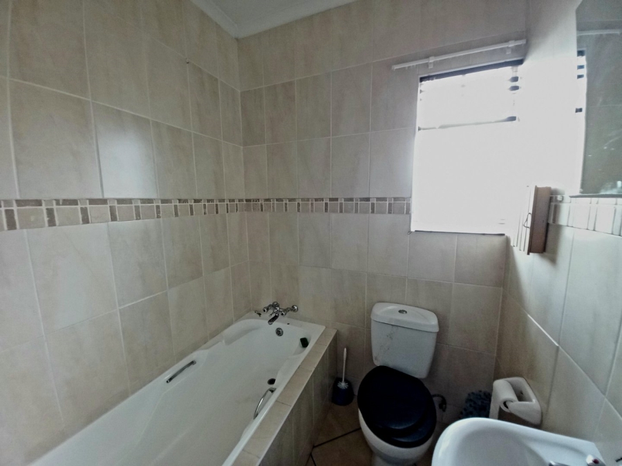 2 Bedroom Property for Sale in Eden Glen Gauteng