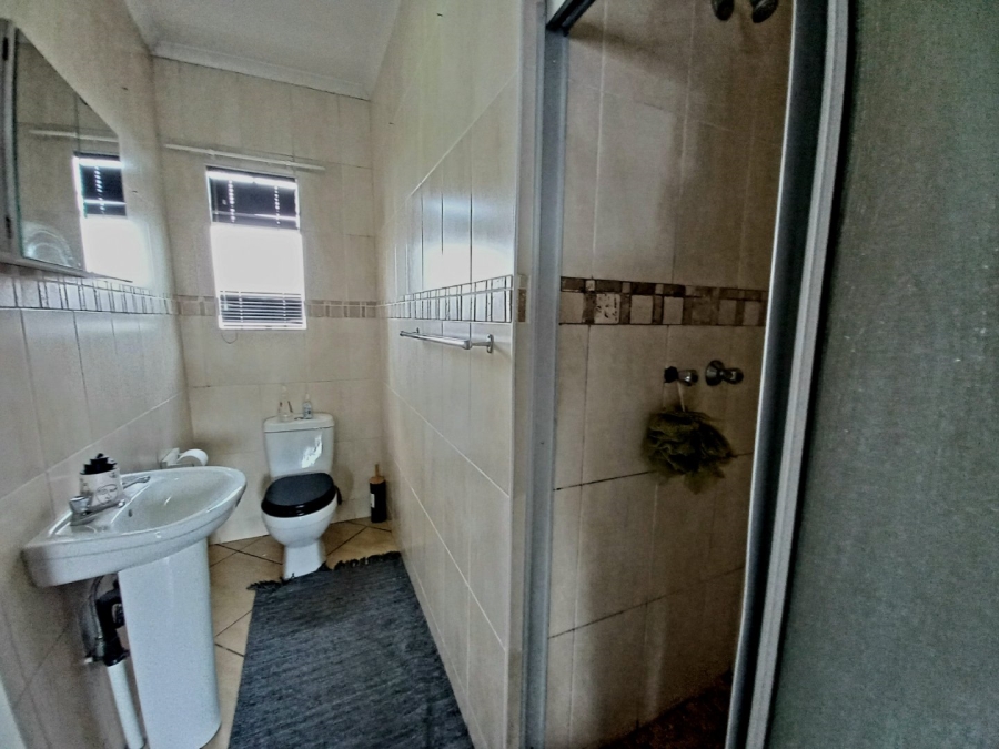 2 Bedroom Property for Sale in Eden Glen Gauteng