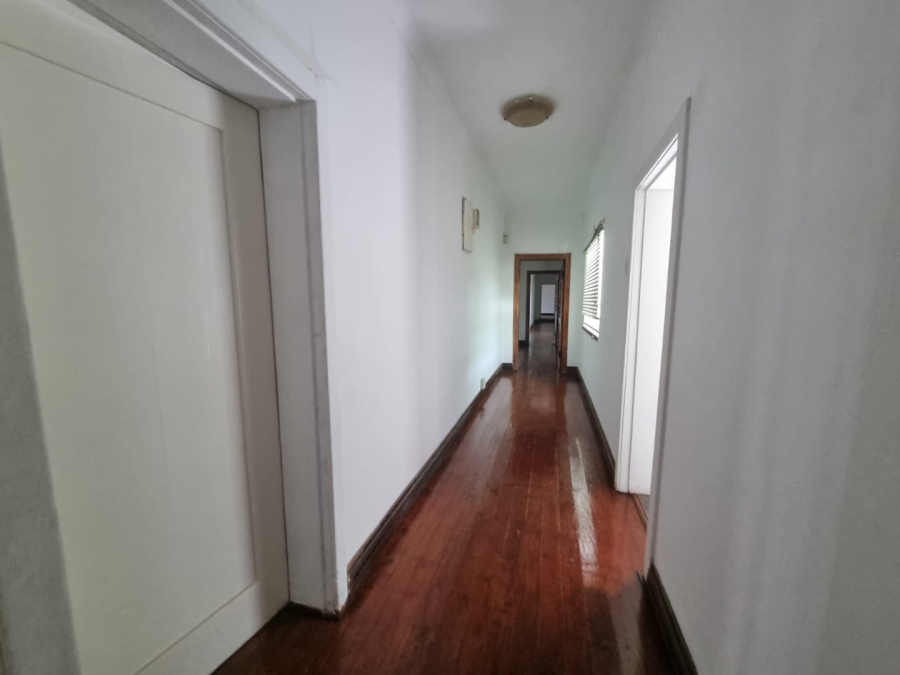 To Let 4 Bedroom Property for Rent in Saxonwold Gauteng