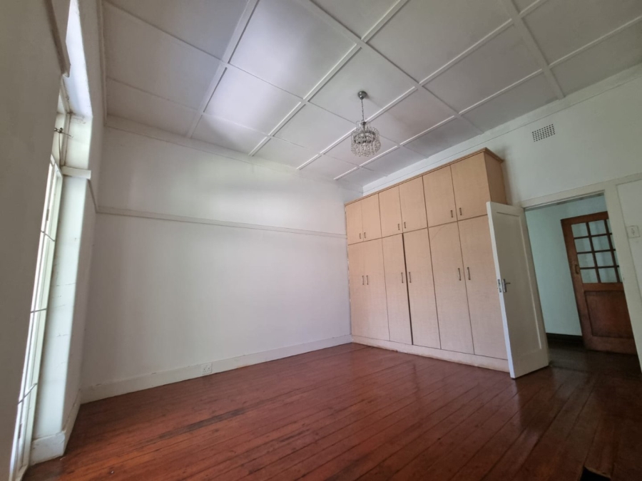 To Let 4 Bedroom Property for Rent in Saxonwold Gauteng