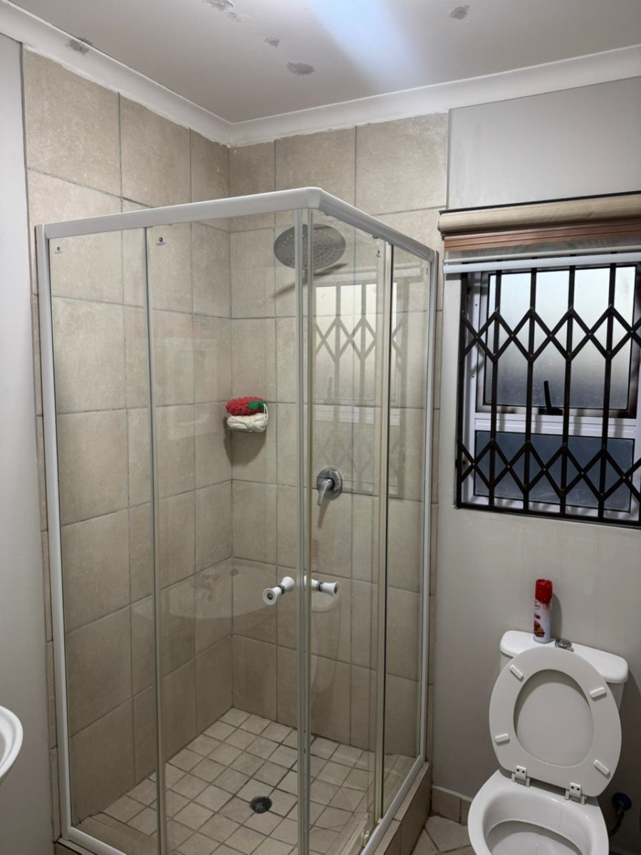 3 Bedroom Property for Sale in Azaadville Gardens Gauteng