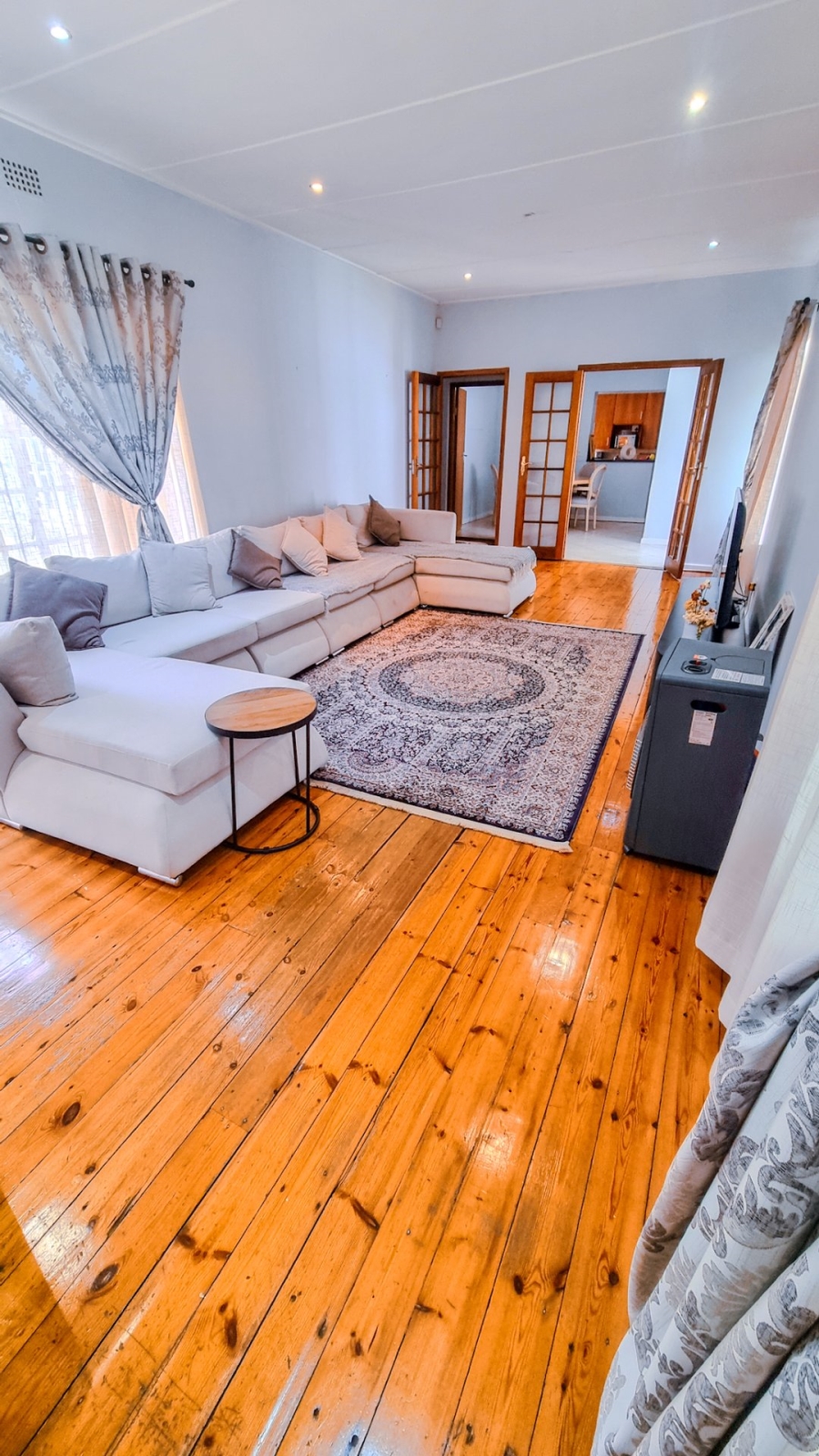 To Let 3 Bedroom Property for Rent in Parkhurst Gauteng