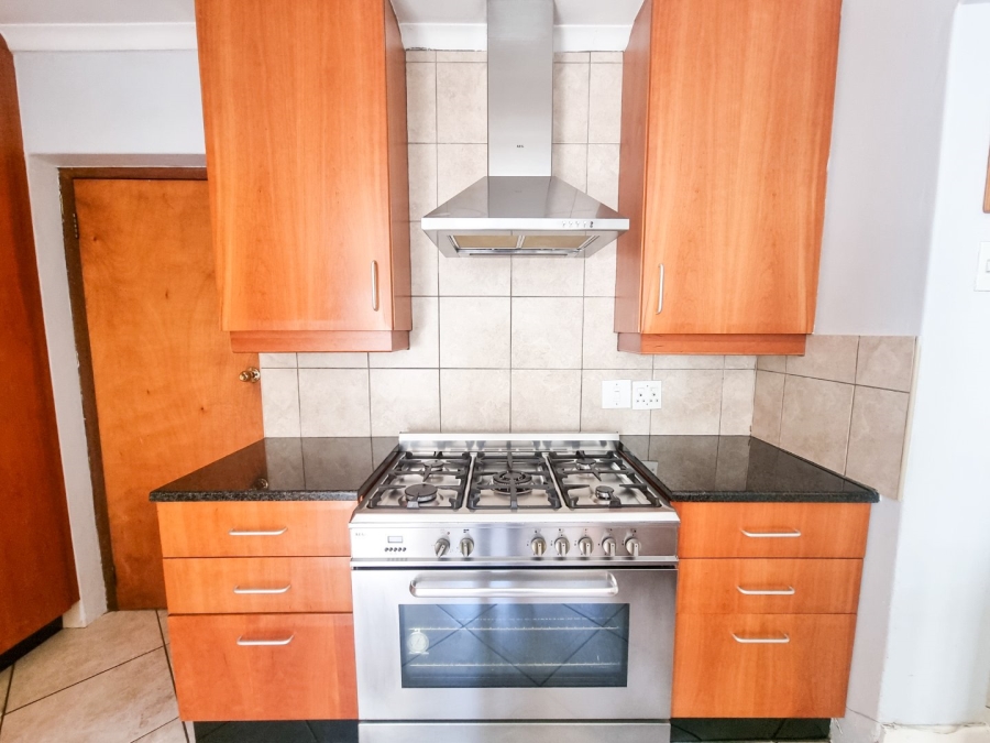 To Let 3 Bedroom Property for Rent in Parkhurst Gauteng