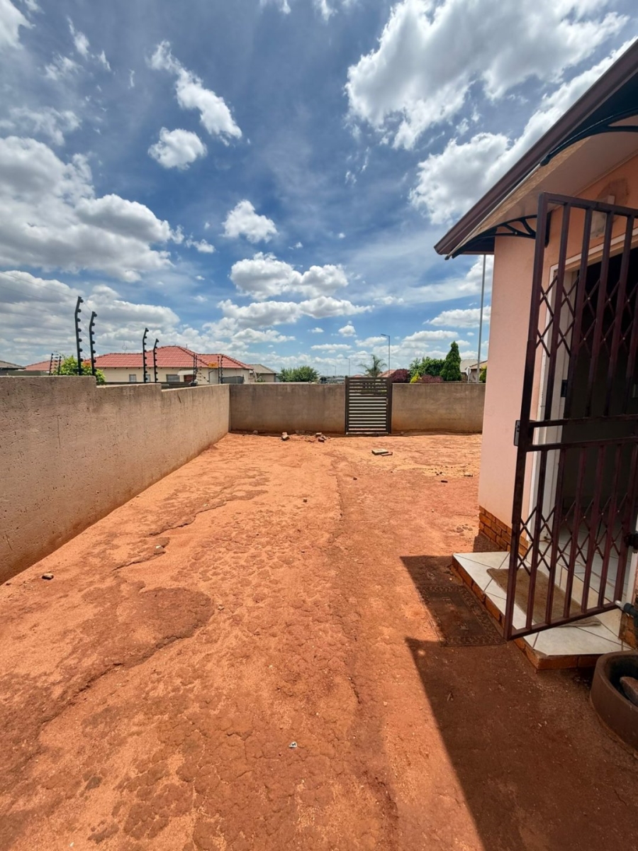 3 Bedroom Property for Sale in Pretoria North Gauteng