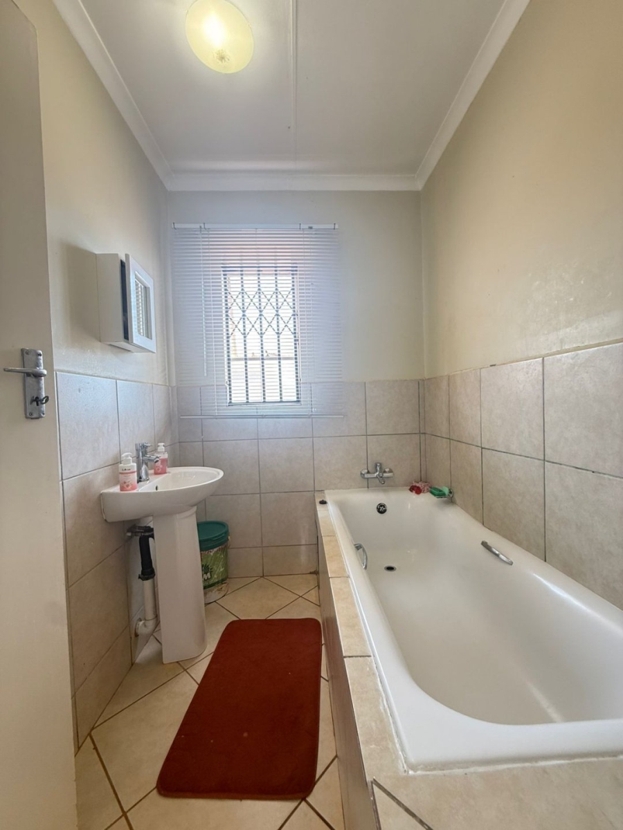 3 Bedroom Property for Sale in Pretoria North Gauteng