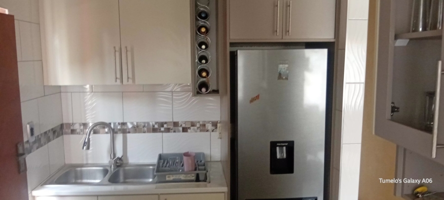 To Let 2 Bedroom Property for Rent in Soshanguve VV Gauteng