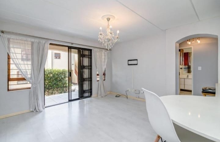 2 Bedroom Property for Sale in Dainfern Gauteng