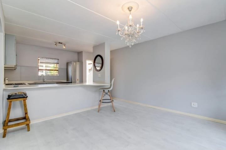 2 Bedroom Property for Sale in Dainfern Gauteng