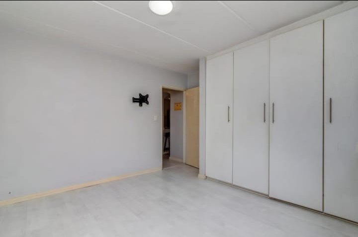 2 Bedroom Property for Sale in Dainfern Gauteng