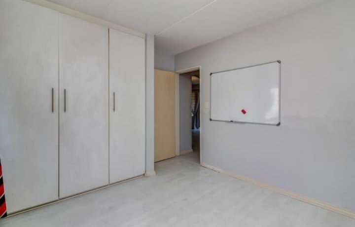 2 Bedroom Property for Sale in Dainfern Gauteng