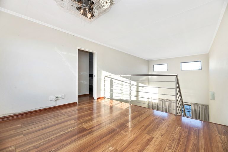 To Let 3 Bedroom Property for Rent in Acacia Gauteng